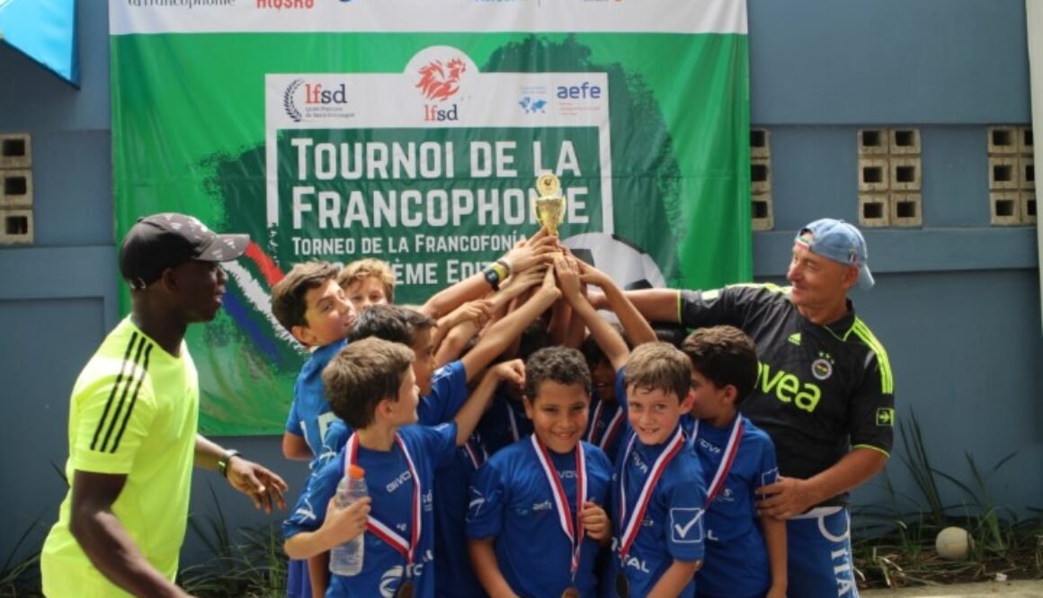 1er lugar Categoria 3ro 4to Liceo Frances (1)
