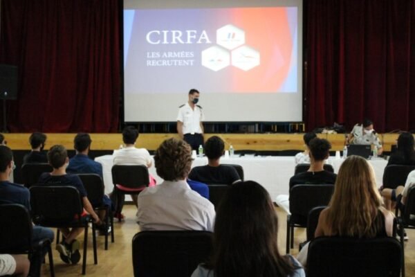 Photos de mise en avant Conference Metiers de l'armee et recrutement